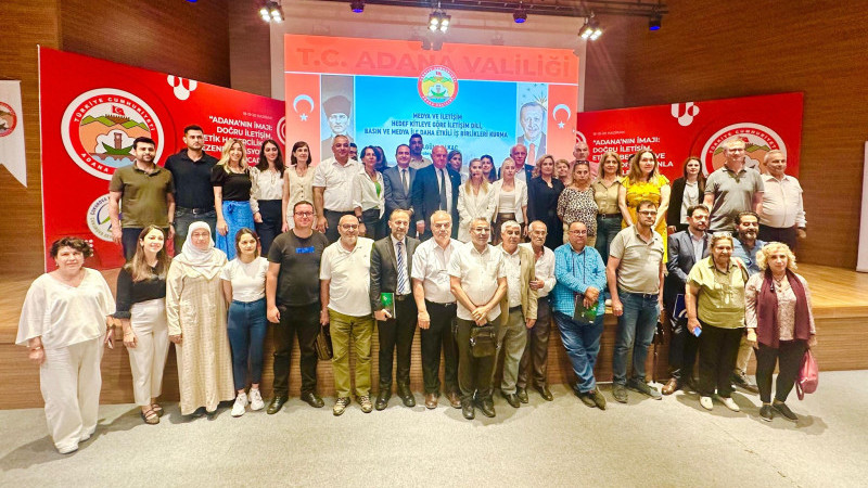 ADANA’NIN İMAJI: DOĞRU İLETİŞİM, ETİK HABERCİLİK VE DEZENFORMASYONLA MÜCADELE SEMİNERİ  YAPILDI