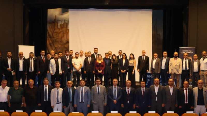 Anahtar Parti’den Akdeniz Ekonomi Çalıştayı