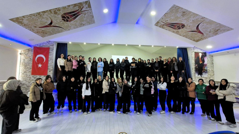 İSMET İNÖNÜ KIZ MTAL BİLGİYLE GÜÇLENEN NESİLLER YETİŞTİRİYOR