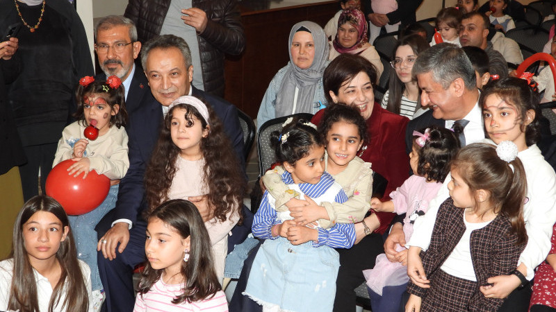 Vali Yavuz: “Koruyucu Aile Sayısında Adana’ya Yakışan Birincilik”