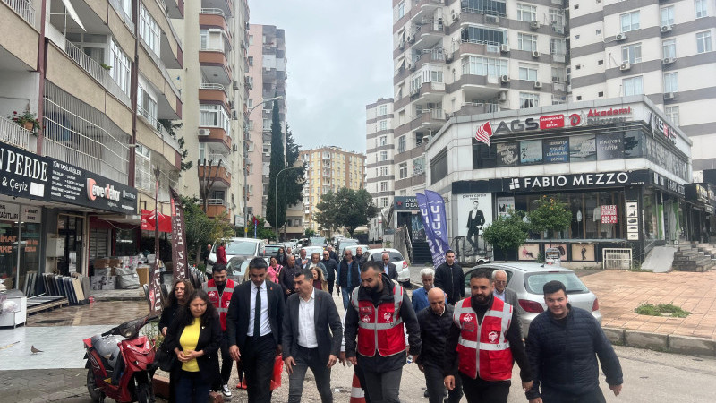 CHP Adana, Sahaya İndi