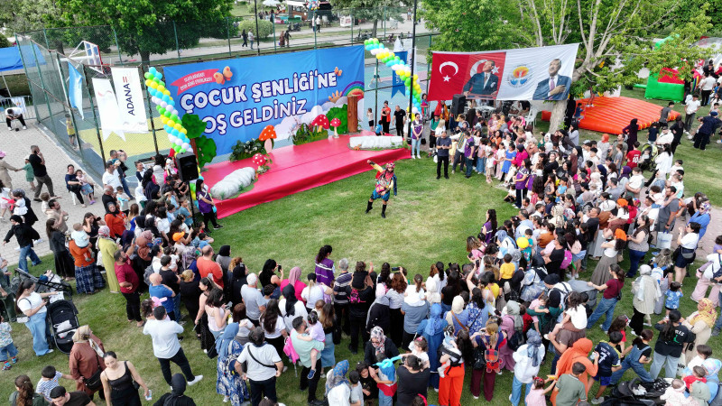 Büyükşehir'den Çocuk Şenliği 