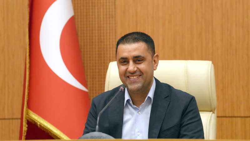 ÇUKUROVA BELEDİYESİ’NDEN İŞÇİLERE 75 BİN TL’LİK ÖDEME